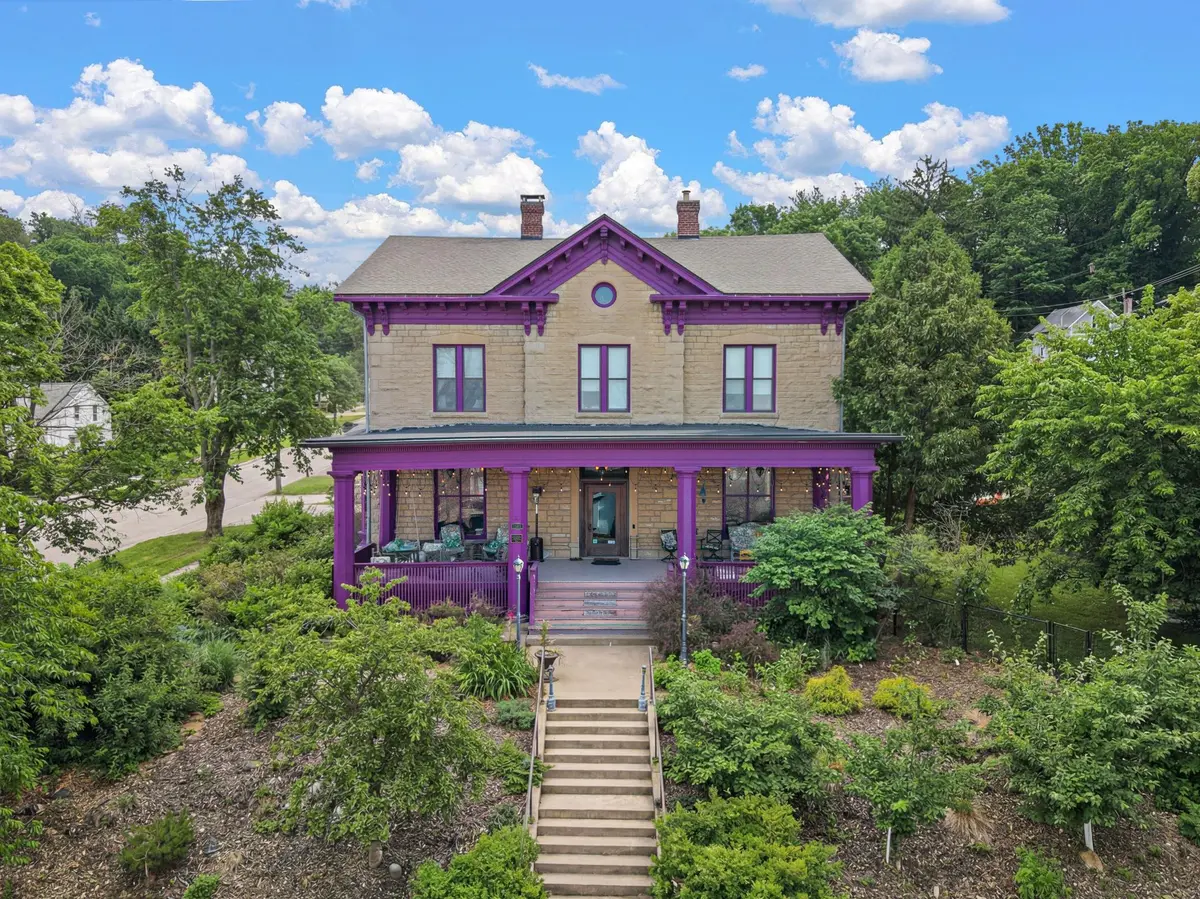 1105 W 4th Street, Red Wing, MN 55066