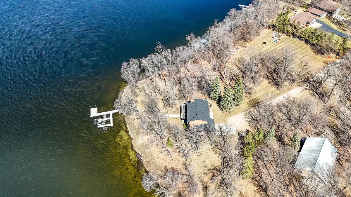 25627 Muskrat Lake DR, Detroit Lakes, MN 56501