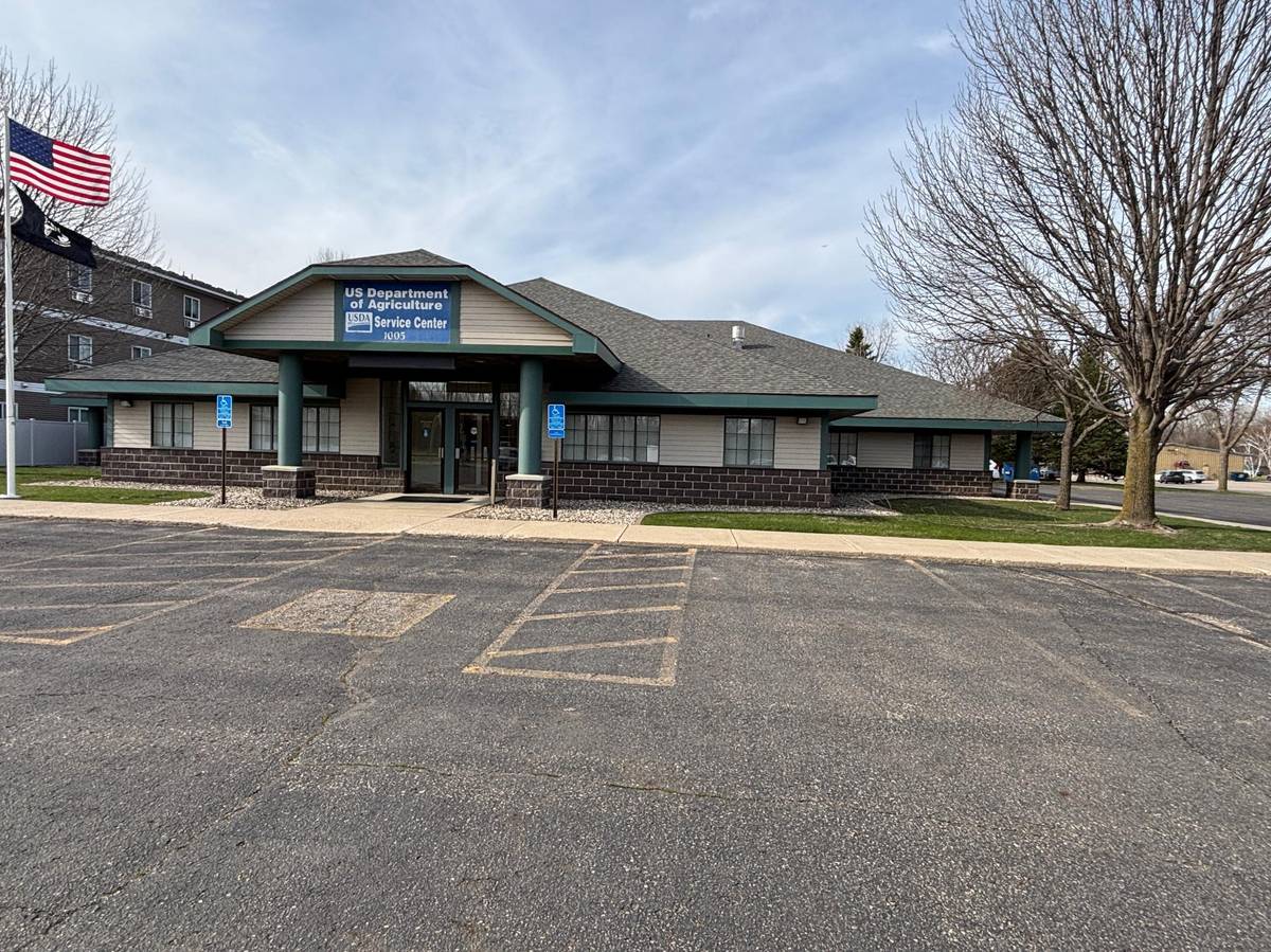 1005 High AVE NE, Willmar, MN 56201