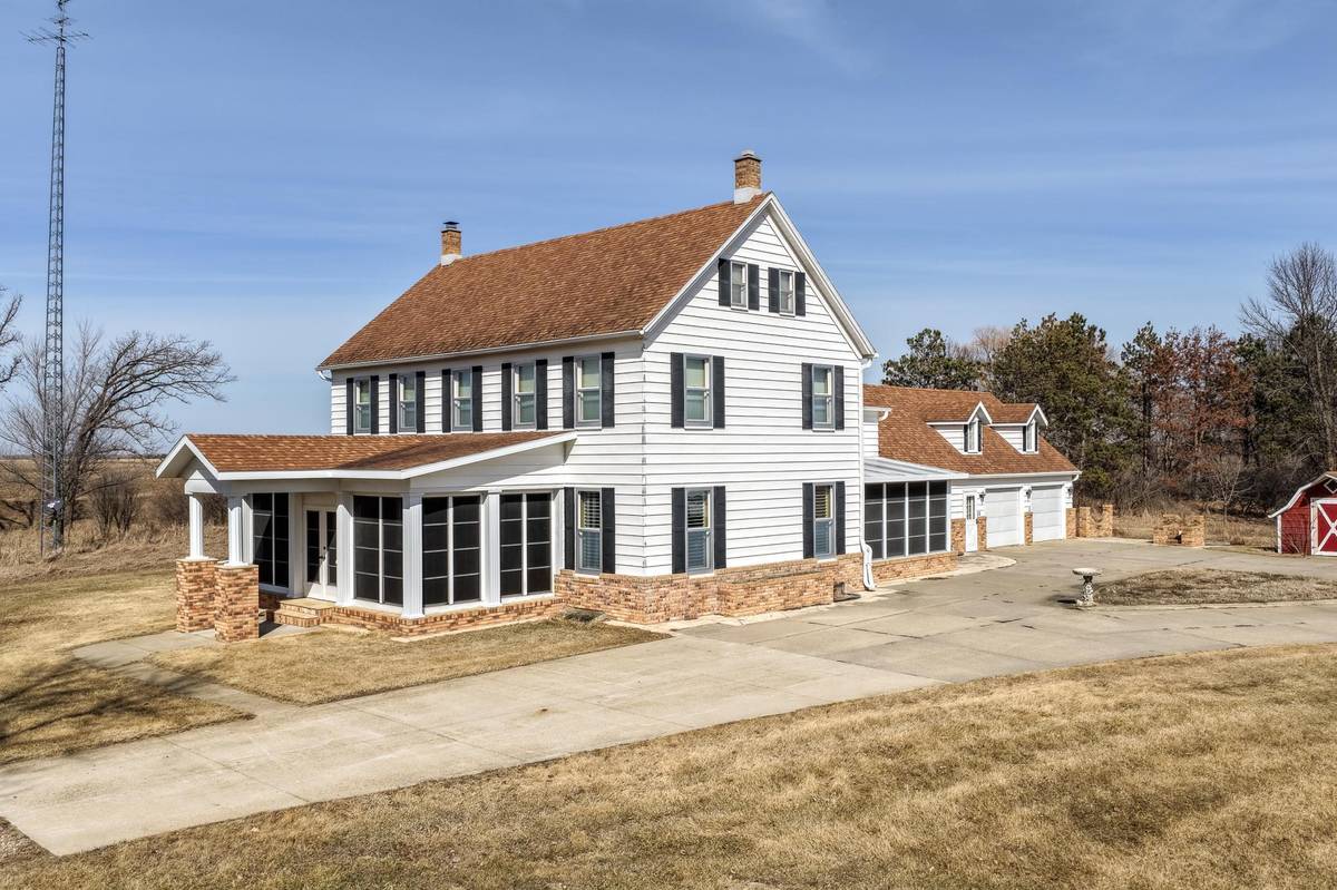 31468 County Highway 61, Ottertail, MN 56571