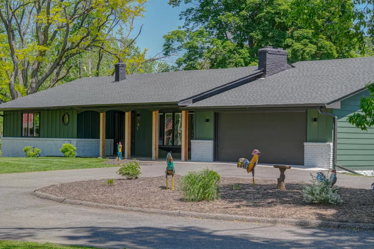 980 Rosabell ST, Marine On Saint Croix, MN 55047