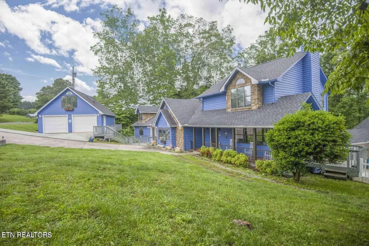 174 Lance Lane, La Follette, TN 37766