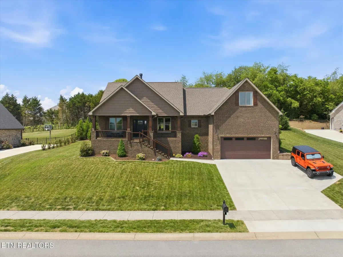 1402 Rippling Waters Circle, Sevierville, TN 37876