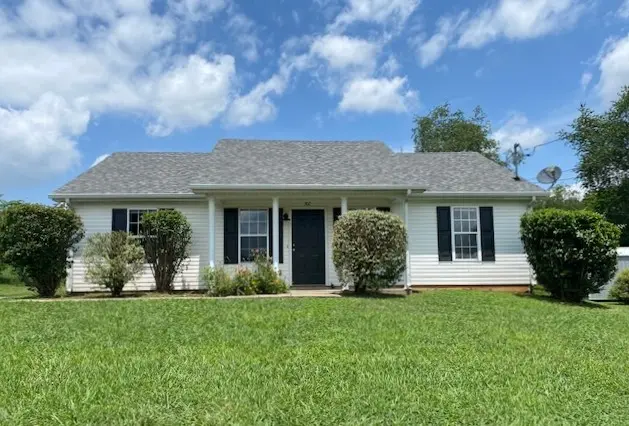 302 Fairway Grn, Shelbyville, TN 37160