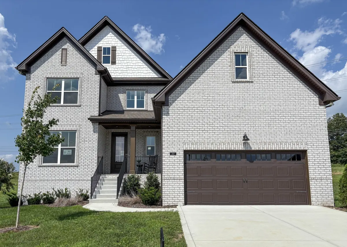 207 Blantons Park Dr, Gallatin, TN 37066
