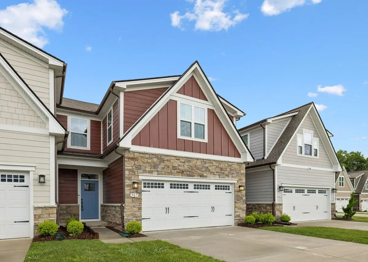 307 Lantern Cir, Gallatin, TN 37066