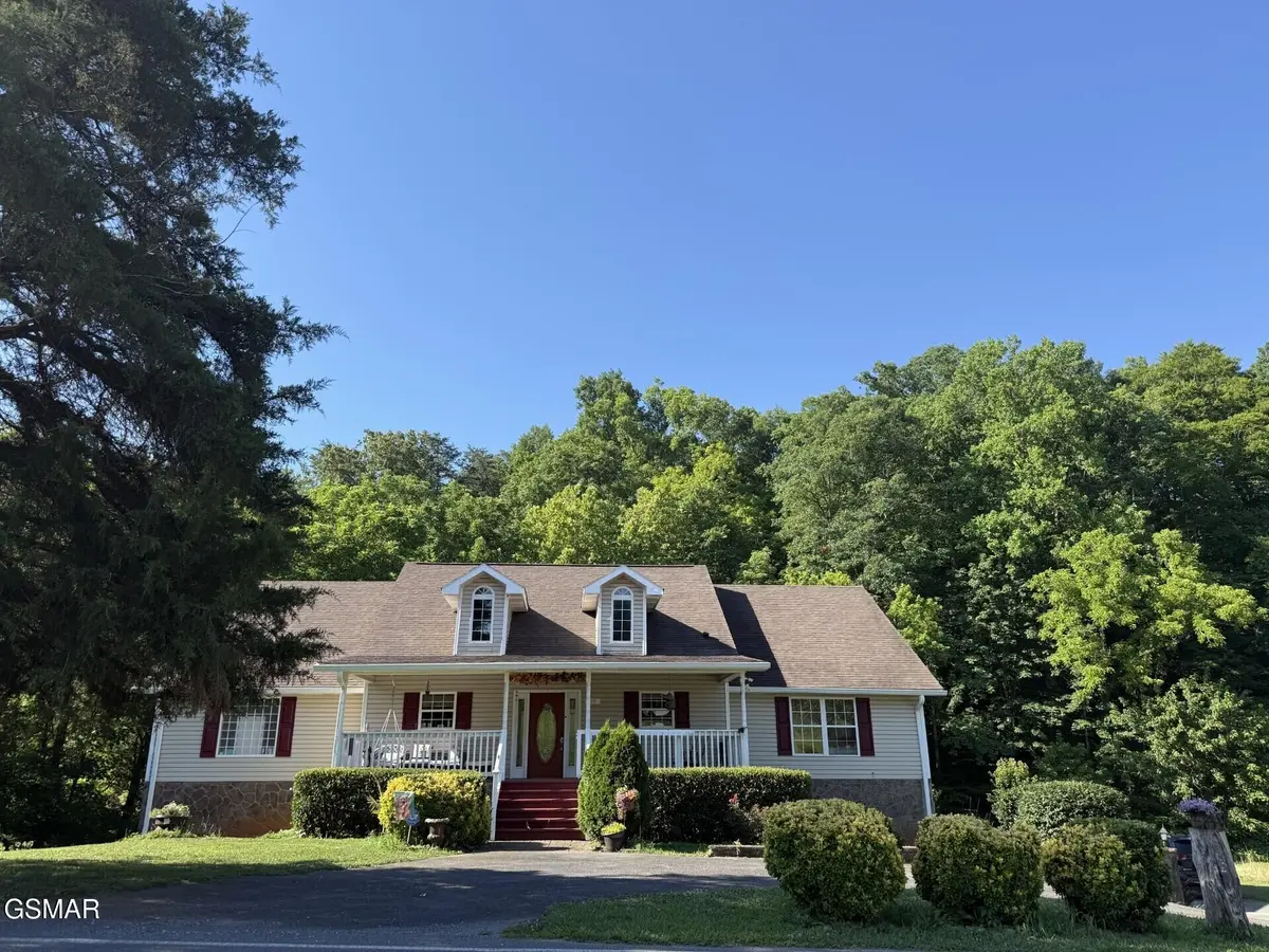 747 Gists Creek Road, Sevierville, TN 37876