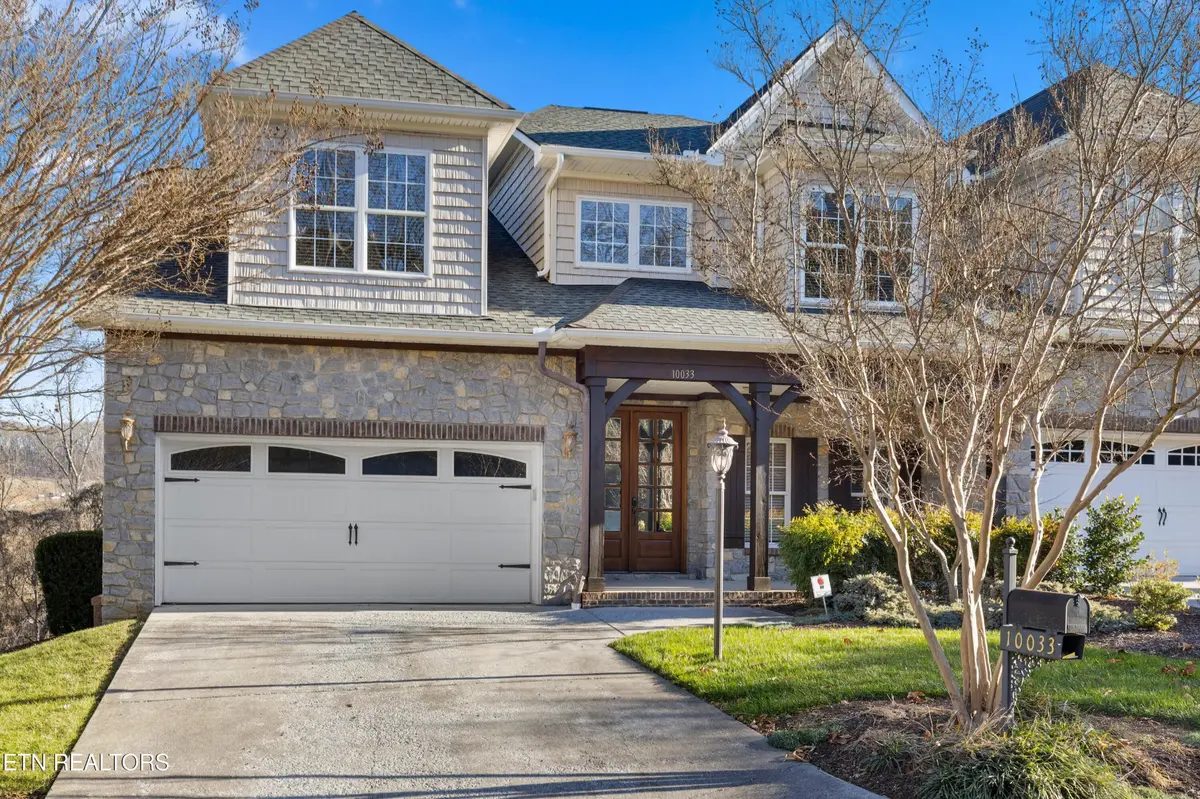 10033 Autumn Valley Lane, Knoxville, TN 37922