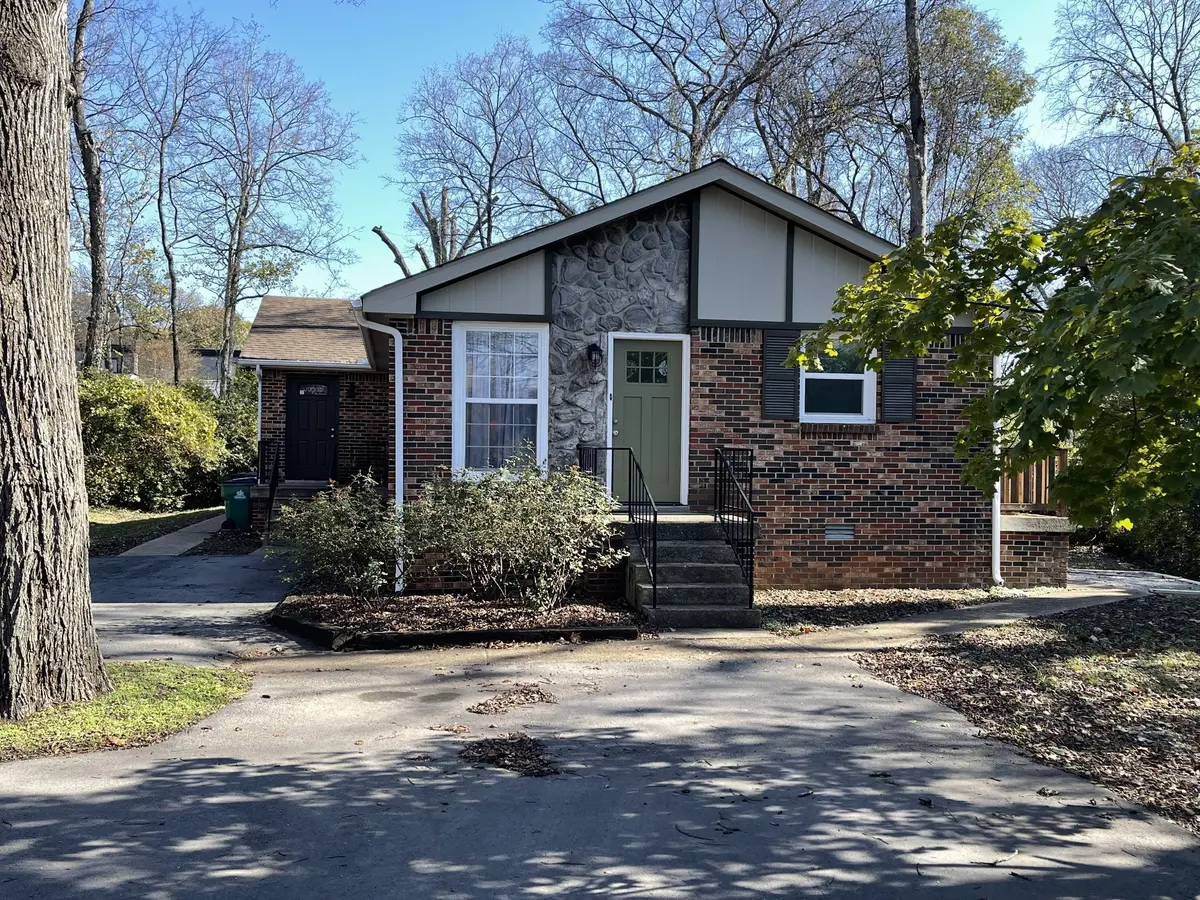 3112 Lealand Ln #A, Nashville, TN 37204