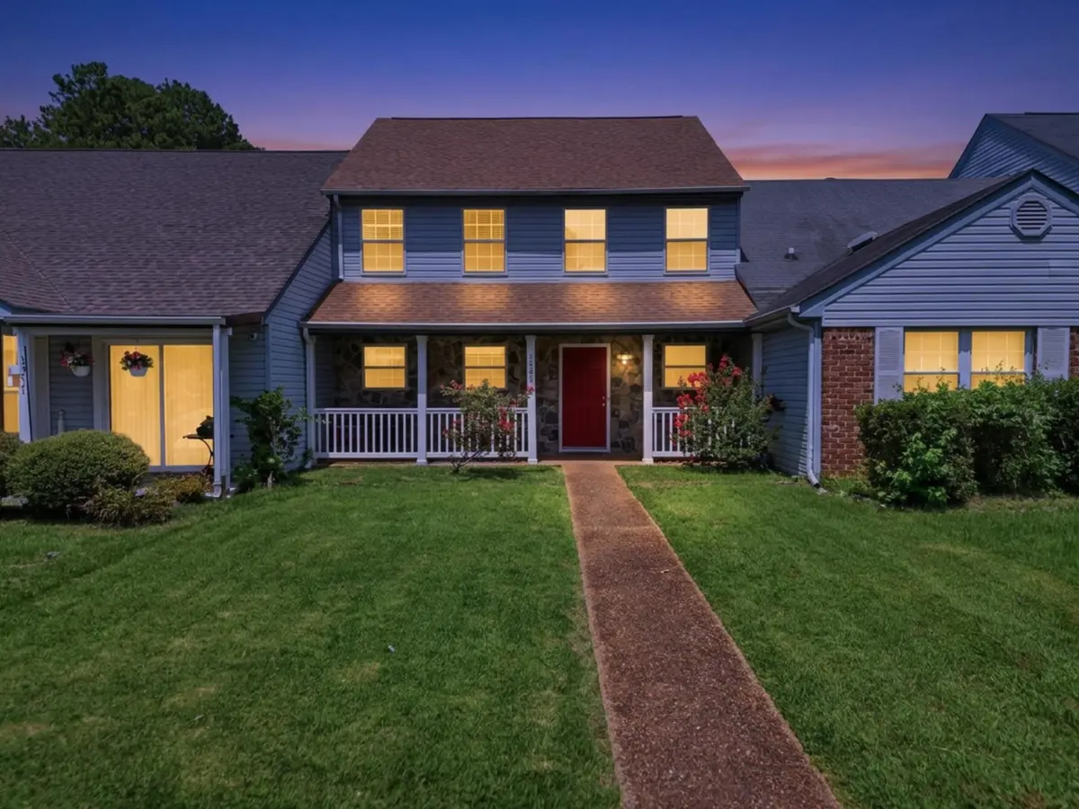 1353 Village Green Drive, Hixson, TN 37343