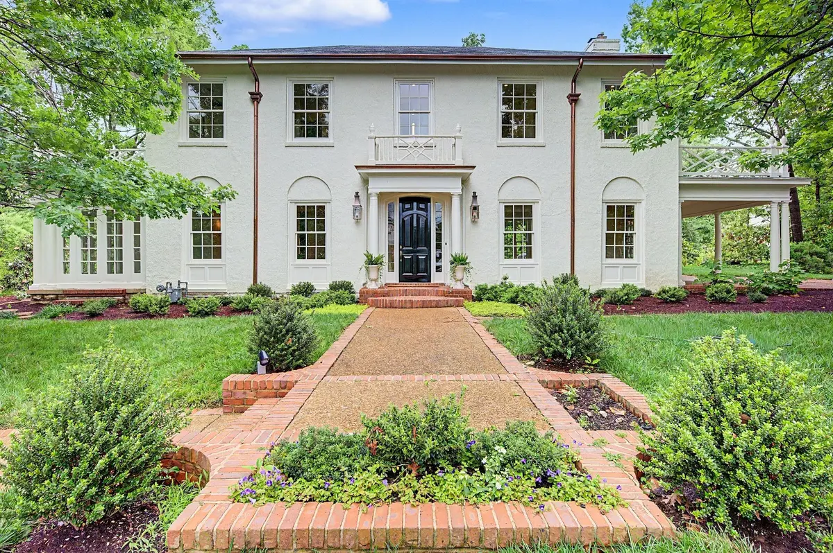 4428 Sheppard Pl, Nashville, TN 37205