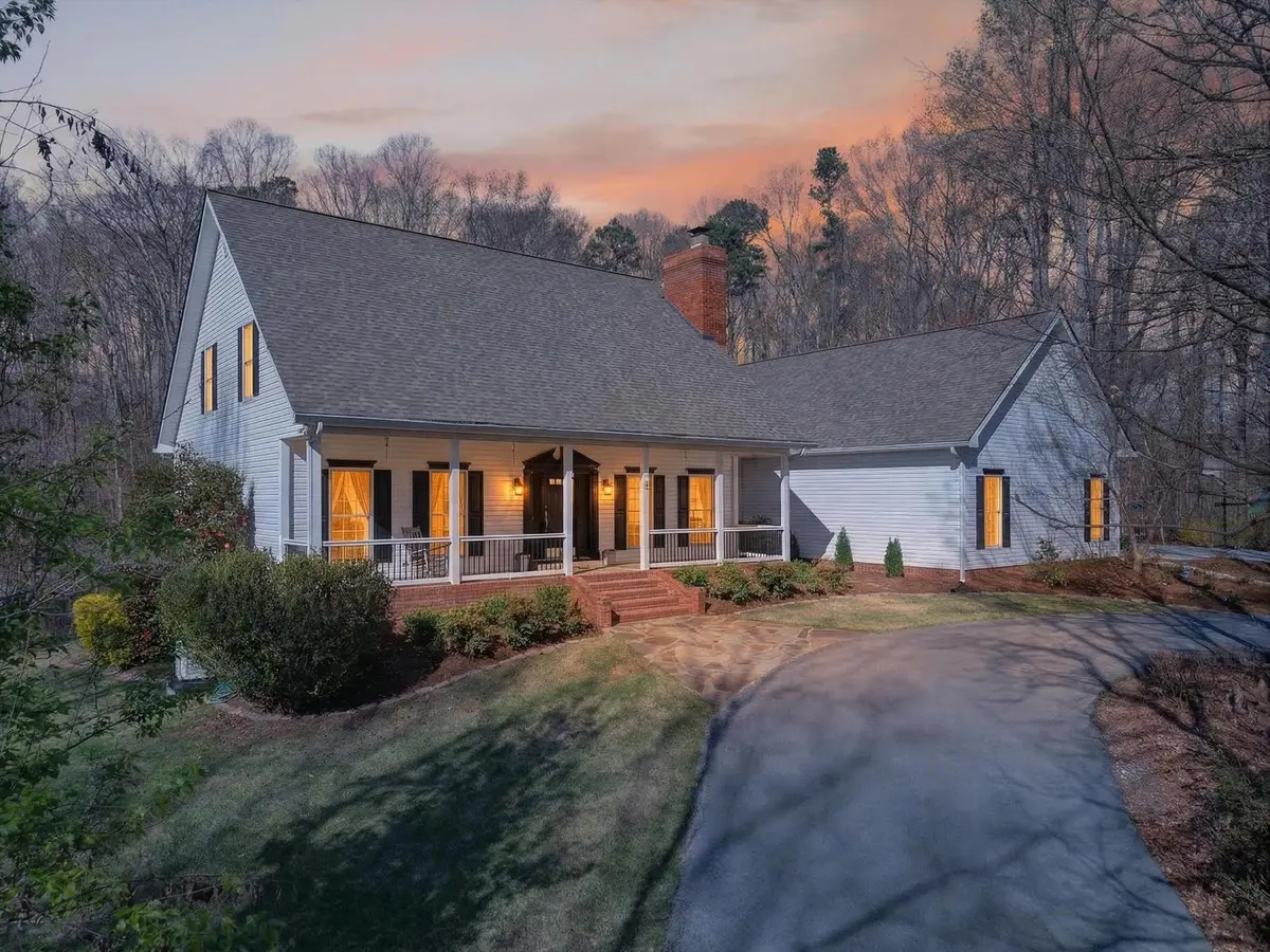 1400 Dogwood Valley Road, Tunnel Hill, GA 30755