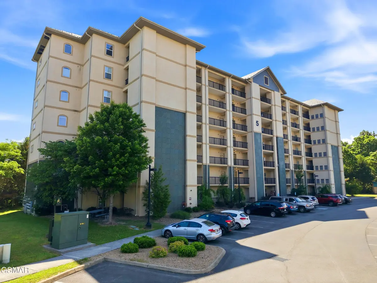 124 Plaza Drive #5605, Pigeon Forge, TN 37863