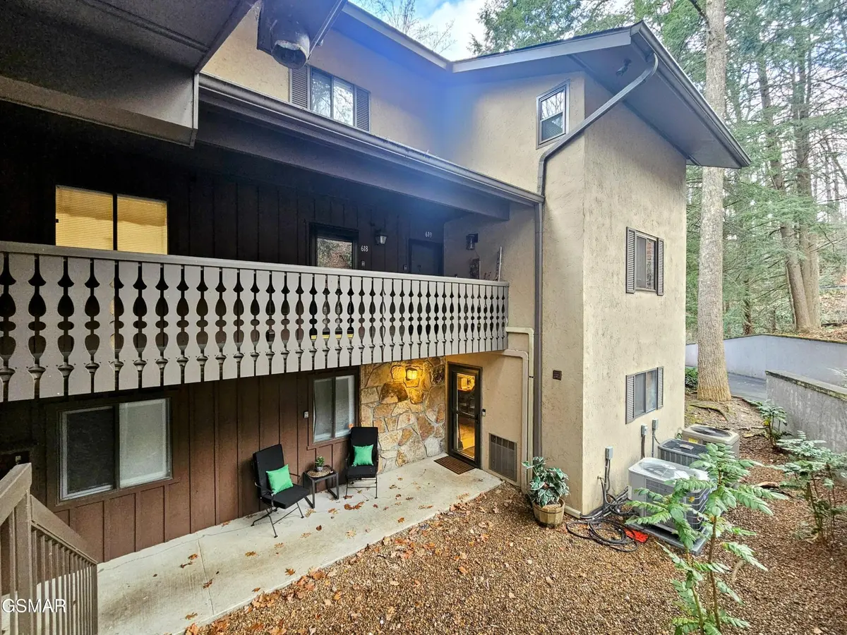 1235 Ski Mountain Road #619, Gatlinburg, TN 37738
