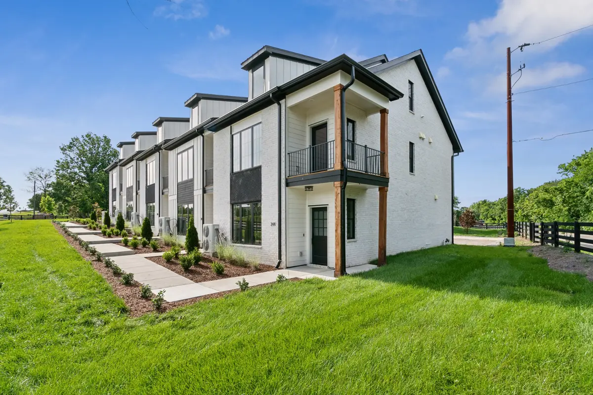 344 Sophia Rain Dr, Nashville, TN 37218