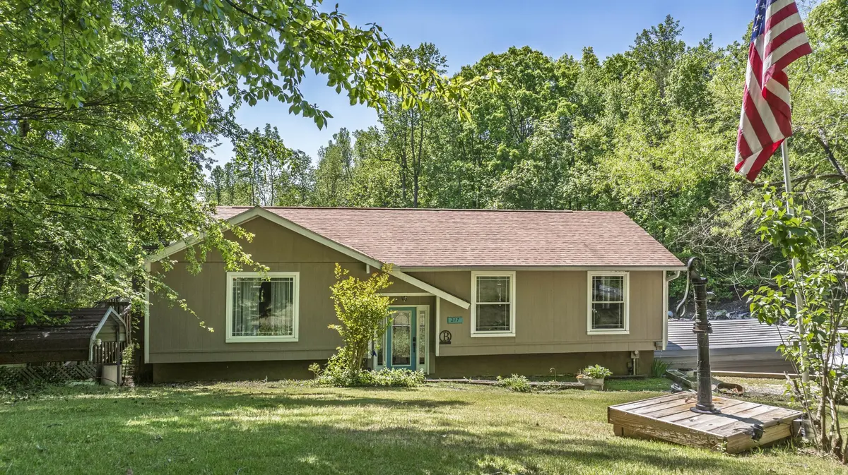 217 Roberts Road, Spring City, TN 37381