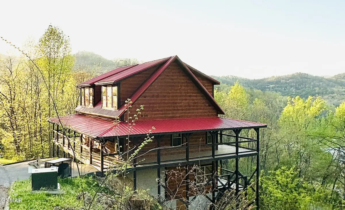 3305 Red Wolfe Road, Sevierville, TN 37862