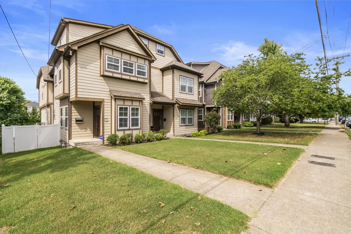 1711 14th Ave #S, Nashville, TN 37212