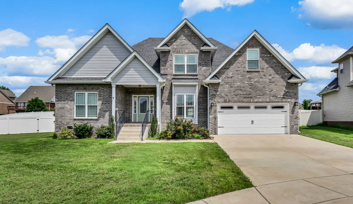 153 Chisum Ct, Clarksville, TN 37043