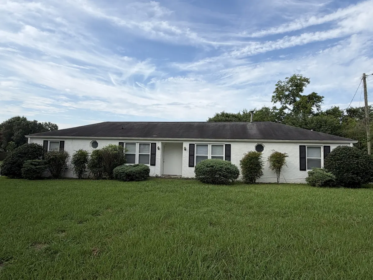 1506 Idlewild Dr #B, Lebanon, TN 37087