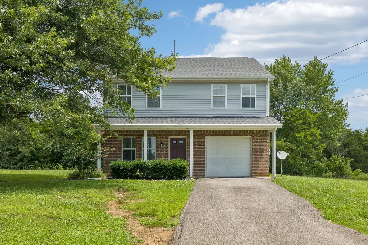 1330 Pine Cone Dr, Lewisburg, TN 37091