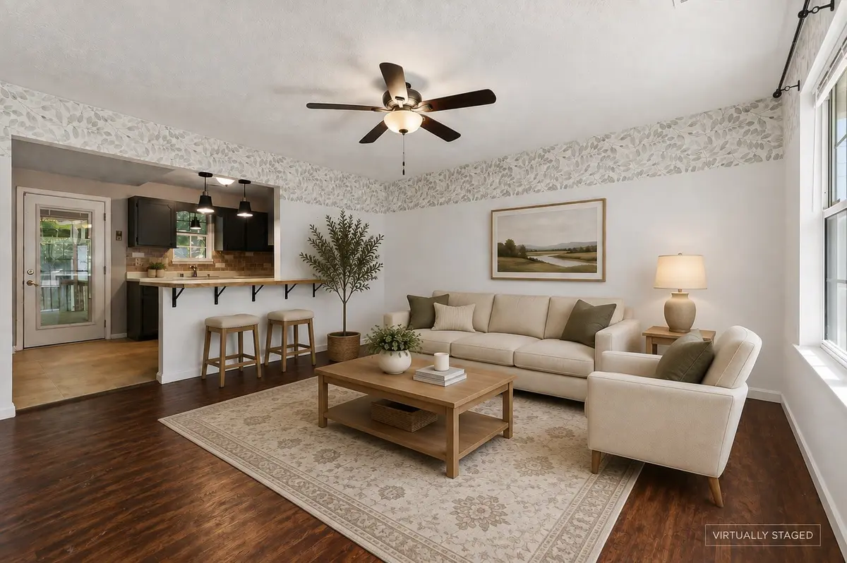 9209 Pembroke Oak Grove Rd, Oak Grove, KY 42262