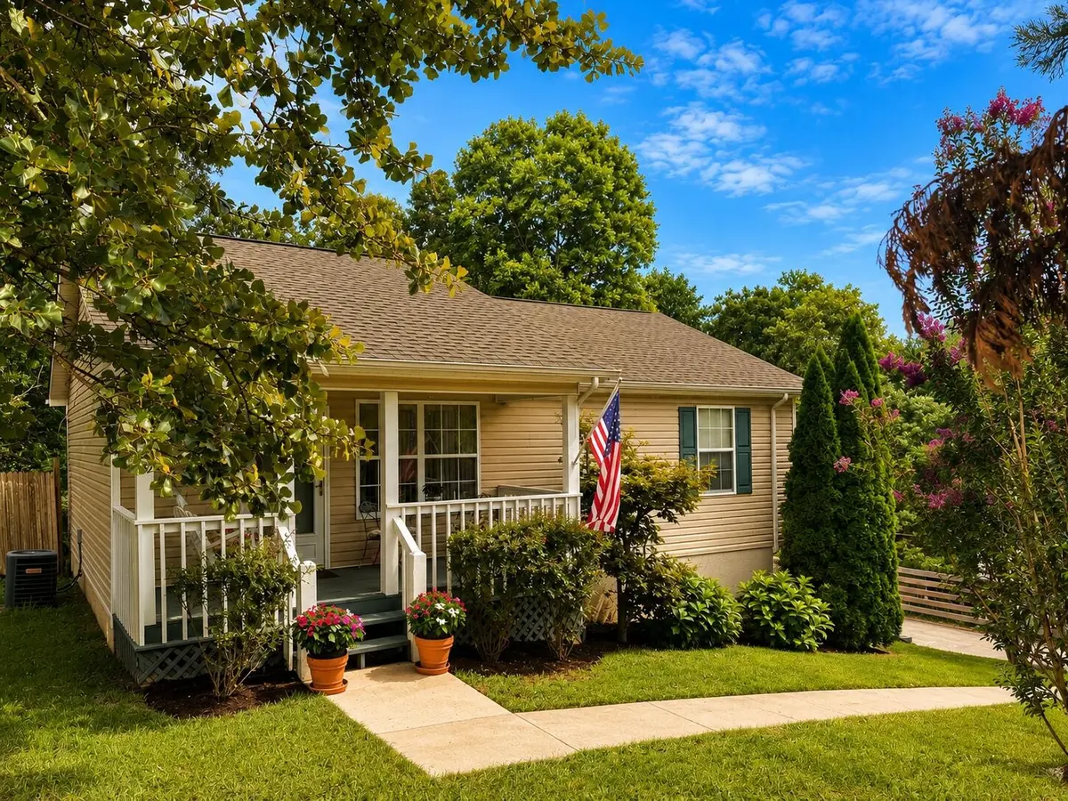 240 SE Bell Street #SE, Cleveland, TN 37323