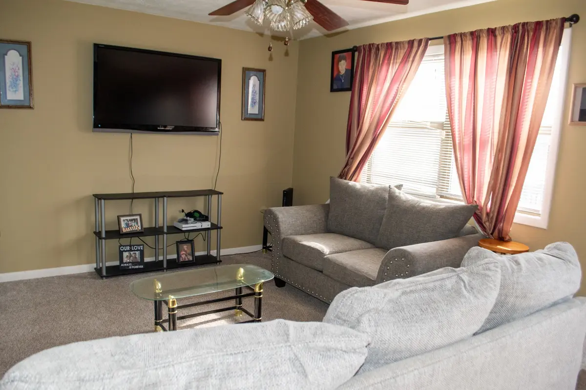 169 Wyndotte Way, Ledbetter, KY 42058
