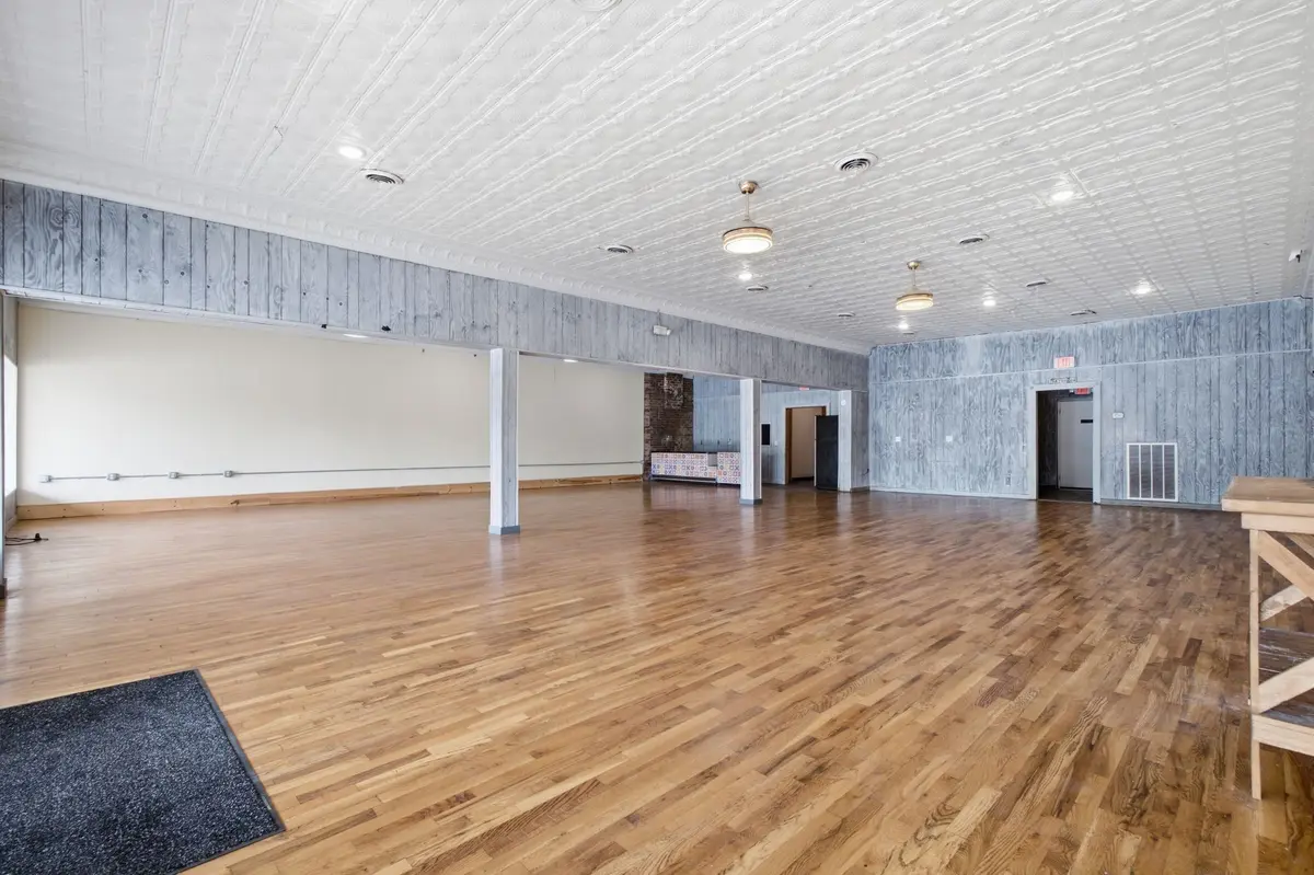 1029 Park St, Westmoreland, TN 37186