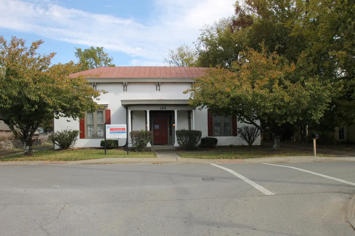 135 College St, Gallatin, TN 37066