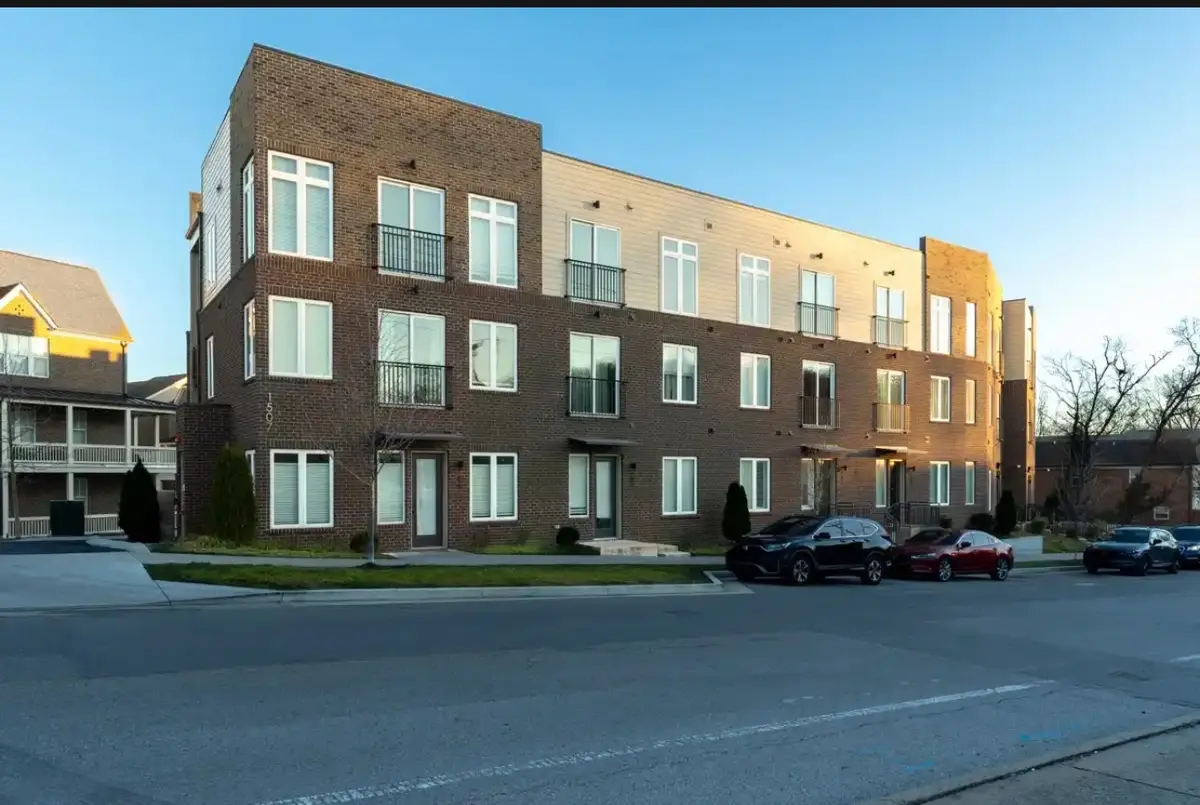 1507 Porter Rd #203, Nashville, TN 37206