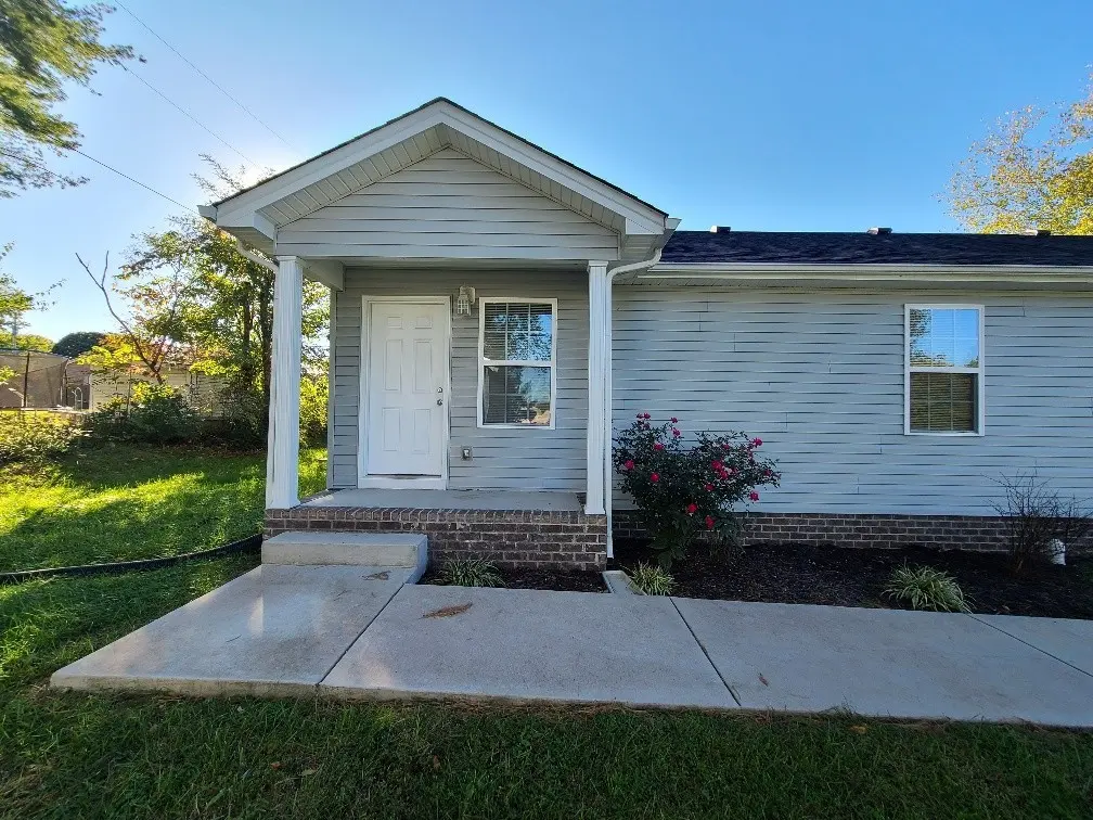 109 Williams St #B, Portland, TN 37148