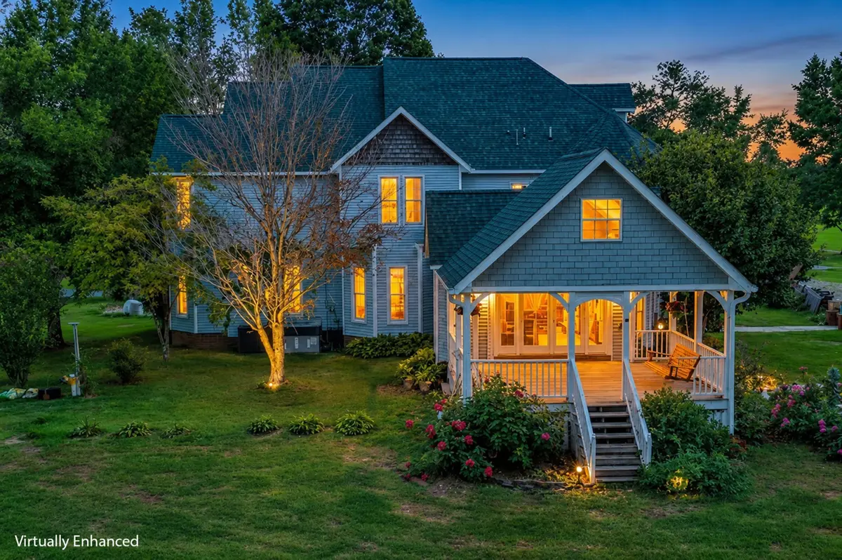 2155 Oak Knob Rd, Lafayette, TN 37083