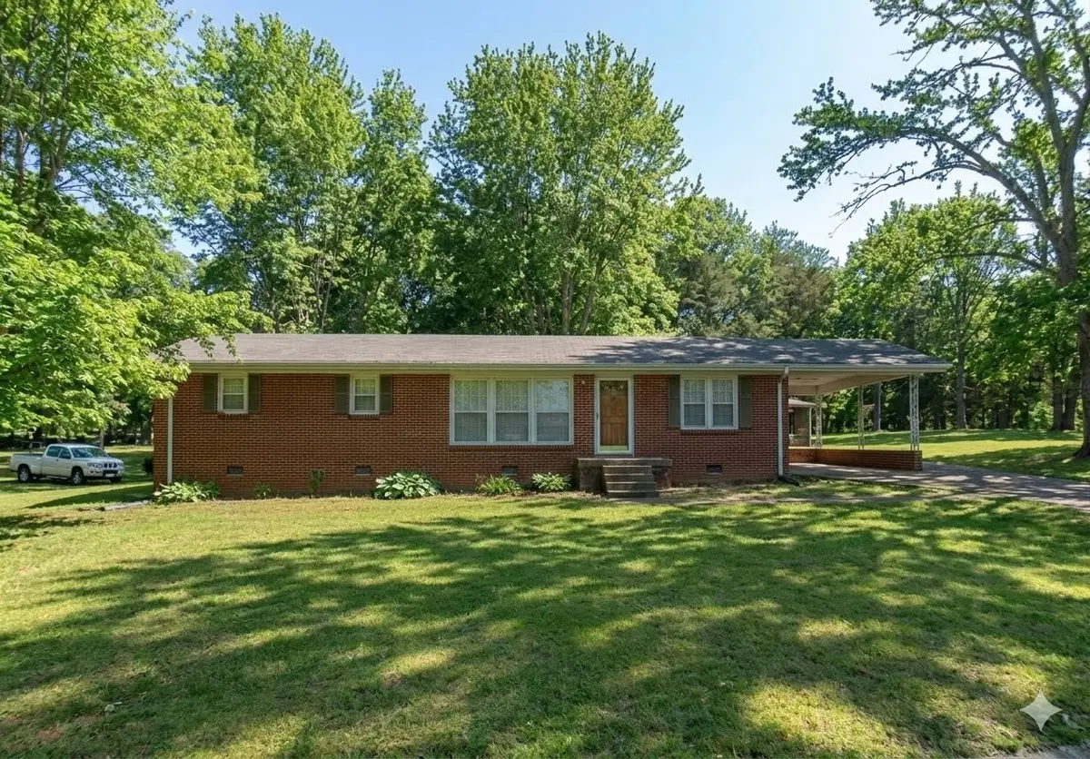 740 Driver Cir, Hartsville, TN 37074
