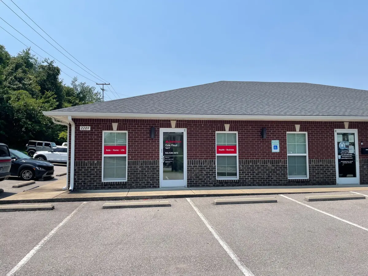 2284A Raleigh Ct, Clarksville, TN 37043