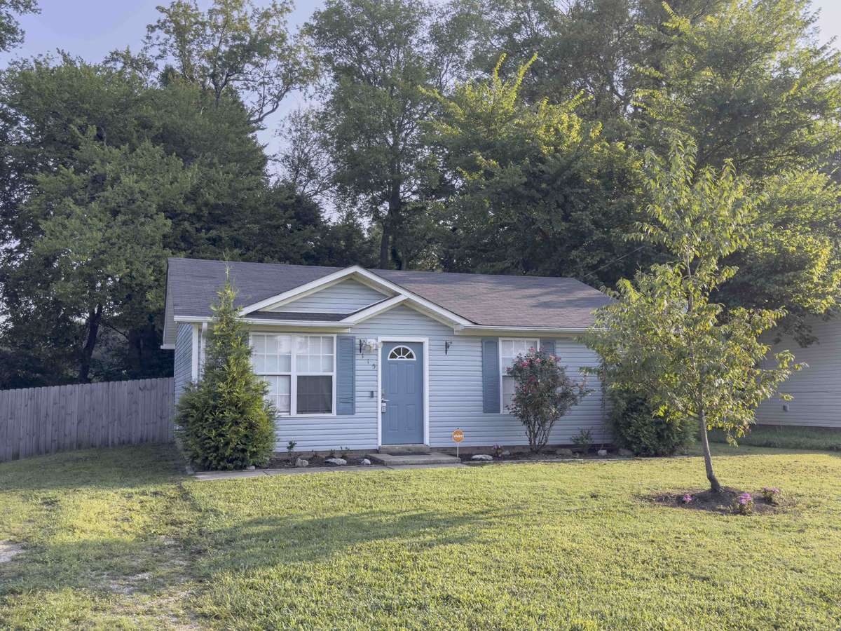 115 Gail St, Oak Grove, KY 42262