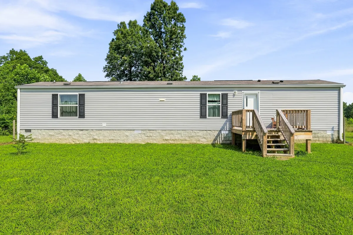 1181 Ravenscroft Rd #W, Sparta, TN 38583