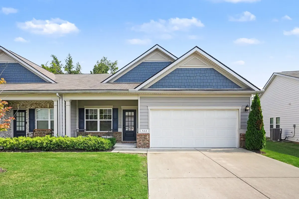 940 Millstream Dr, Nashville, TN 37218