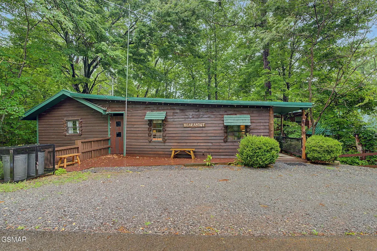 1128 Ridgefield Drive, Sevierville, TN 37876