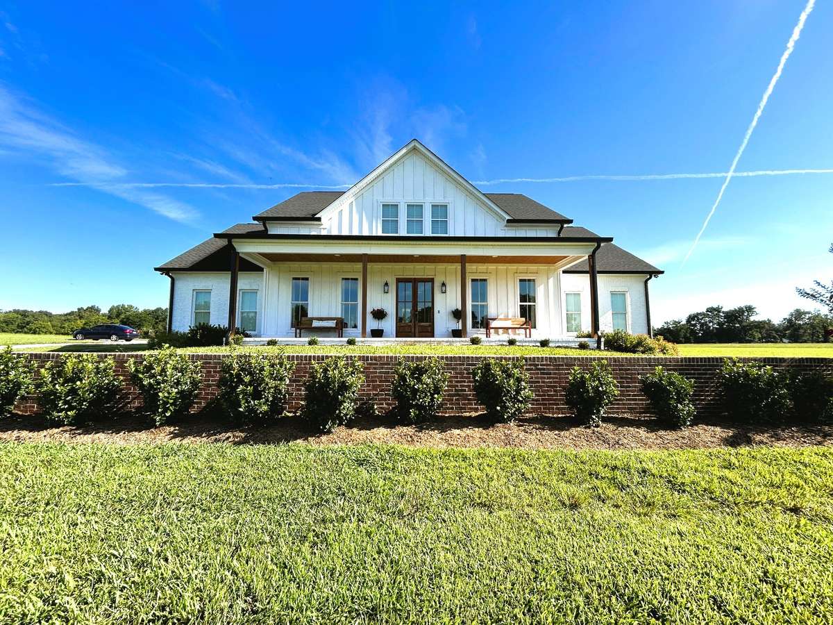 127 Bosham Rd, Westmoreland, TN 37186