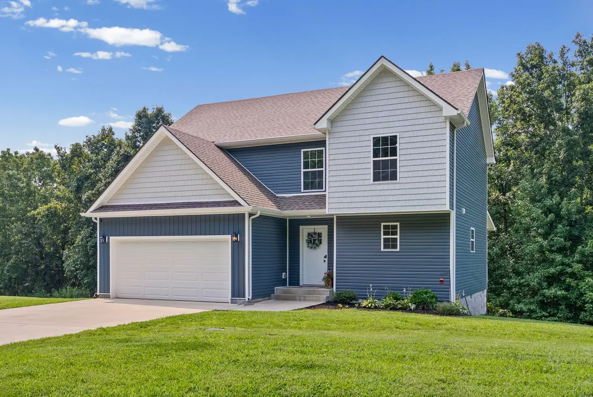 2265 Mockingbird Hill Rd, Palmyra, TN 37142