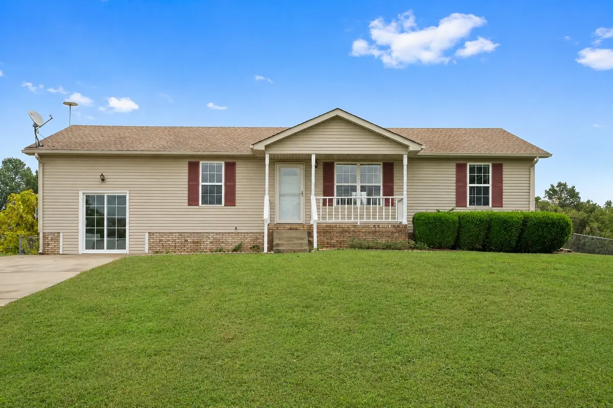 1835 Cottingham Ct, Clarksville, TN 37042
