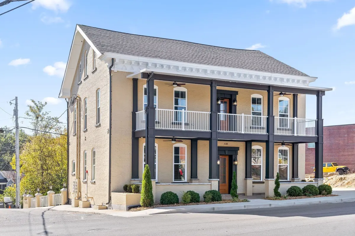 638 Madison St #9, Clarksville, TN 37040