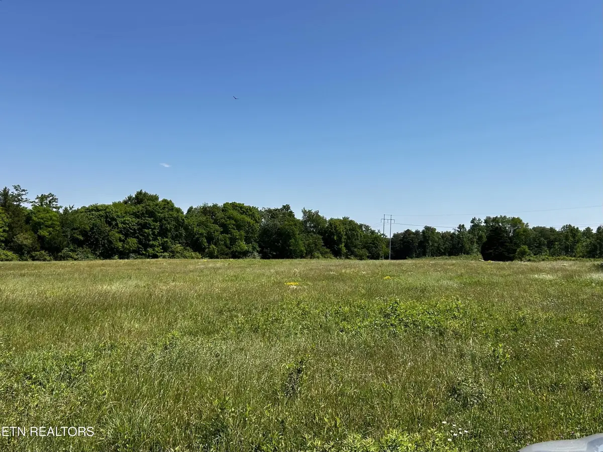 4061 New Highway 68, Madisonville, TN 37354