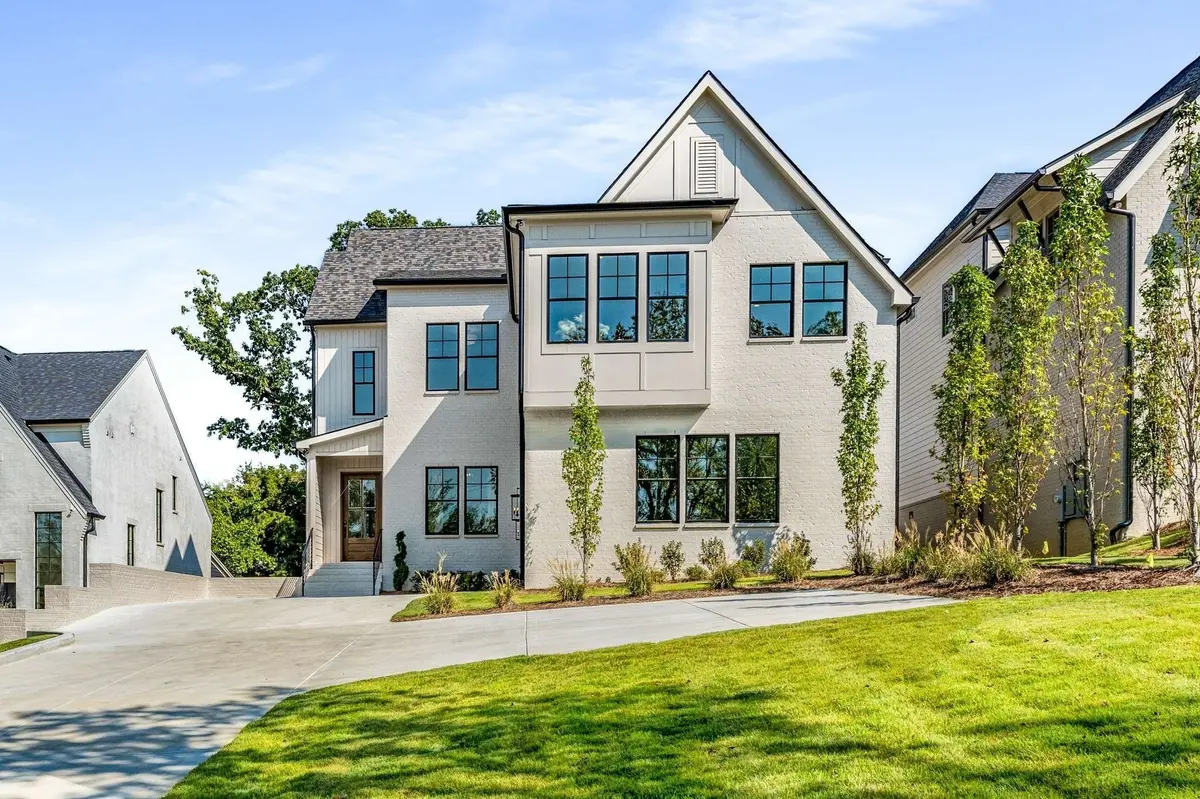 3420A Golf Club Ln, Nashville, TN 37215