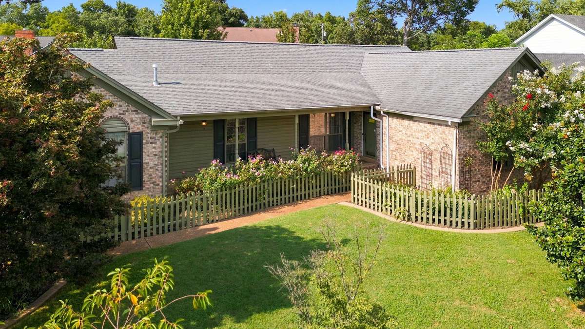 1005 Esturbridge Ct, Antioch, TN 37013