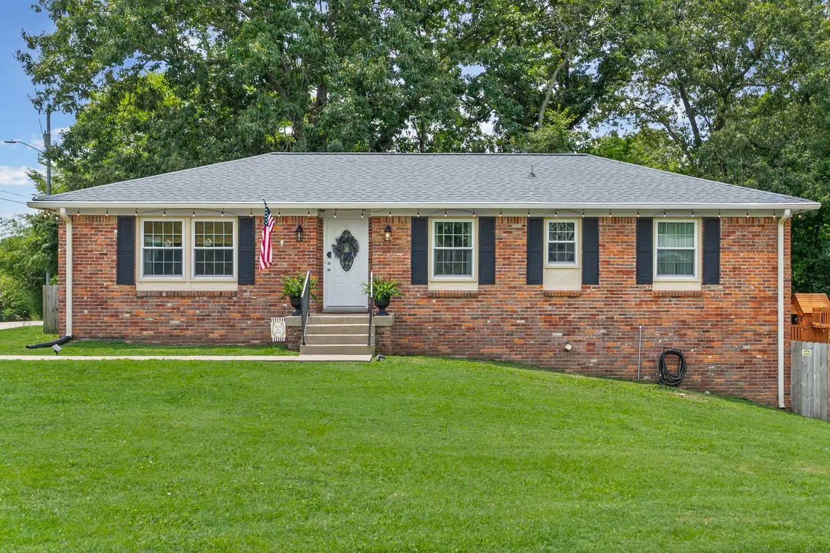 308 Ridgeland Dr, Clarksville, TN 37043