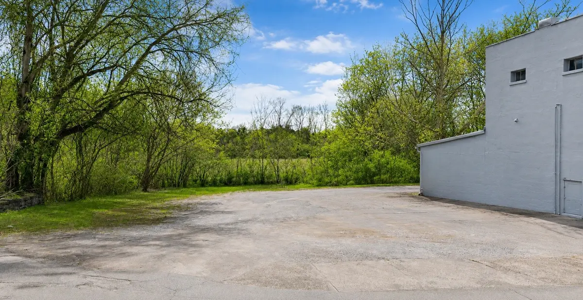101 Ewing St #W, Lewisburg, TN 37091