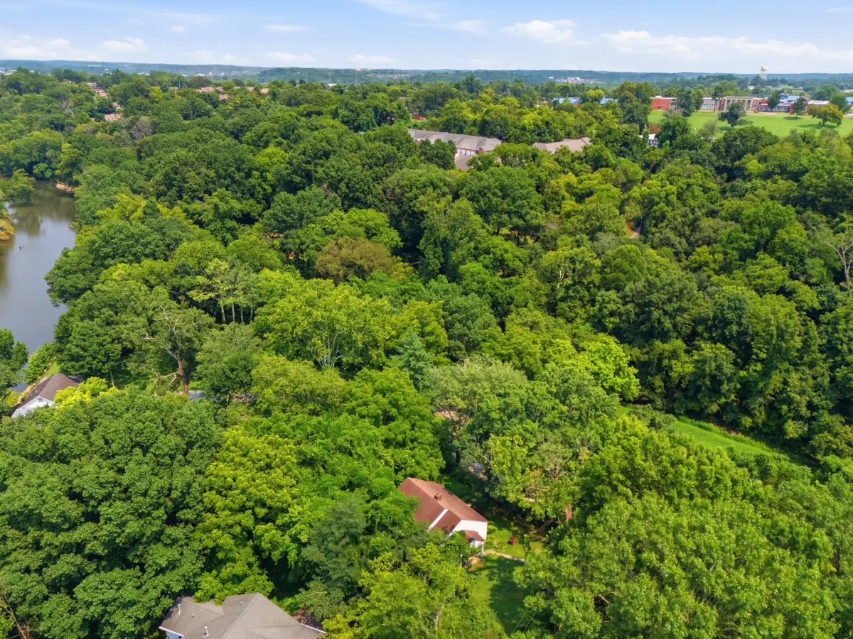422 Munn Rd, Nashville, TN 37214