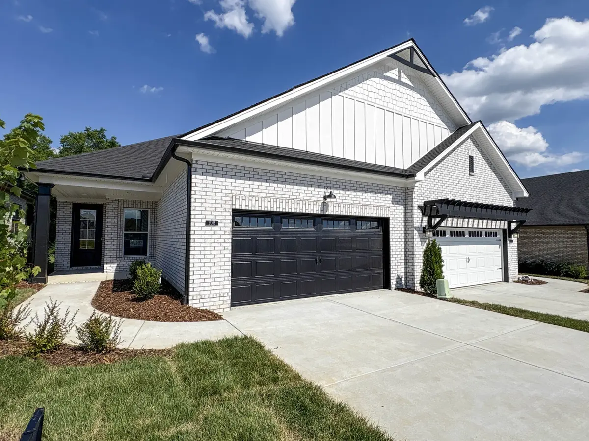 2013 Horseshoe Cir  PD223V, Gallatin, TN 37066